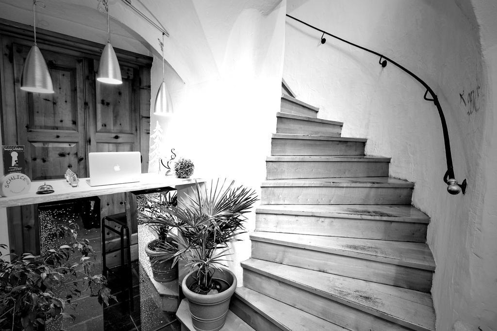 Gasthof Zum Schupfen Hotel Innsbruck Exterior foto
